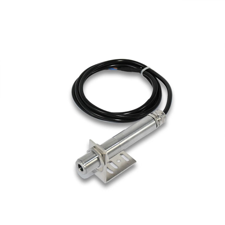 热电偶与红表线温度计相比，它们在分歧利用场景中的利益和劣势是什么？