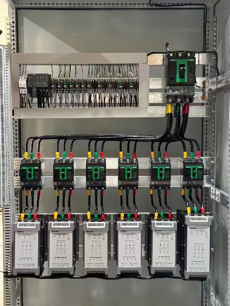 移动电力调整器后，再次装置使用出现接地不良的问题，该若何沉新查抄和处置接地？