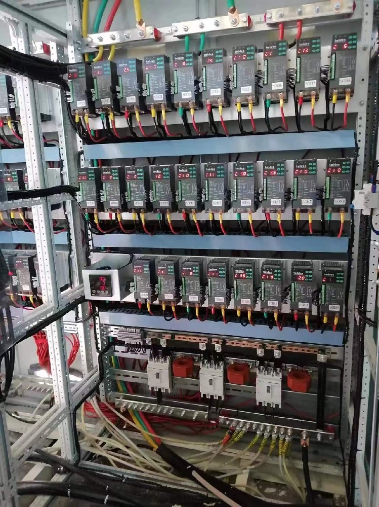 炸裂！不起眼的温控，竟藏着让工业设备产能暴涨 10 倍的奥秘